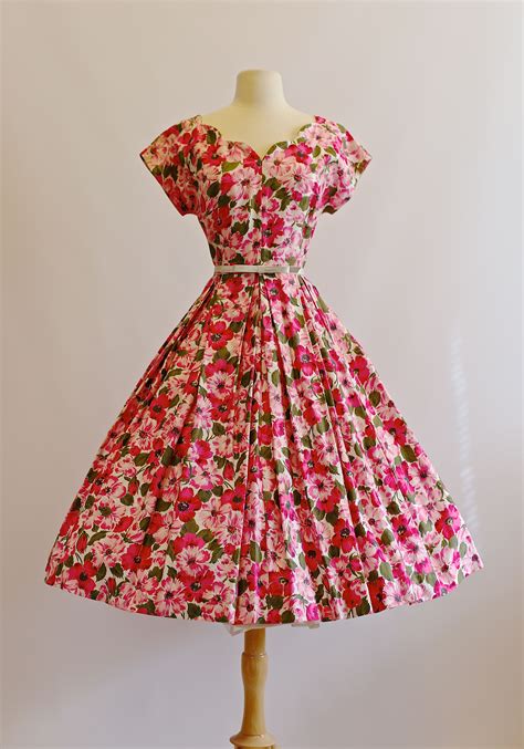 authentic vintage dresses